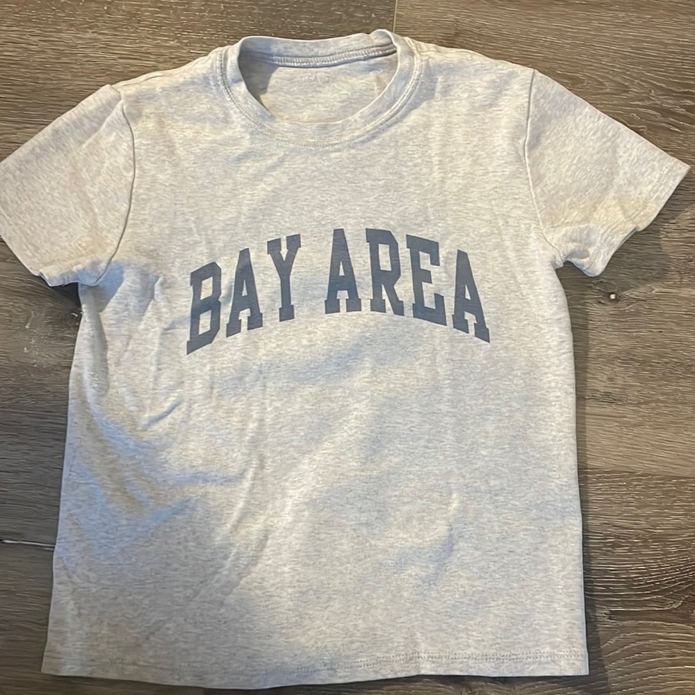 brandy Melville/ John galt shirt